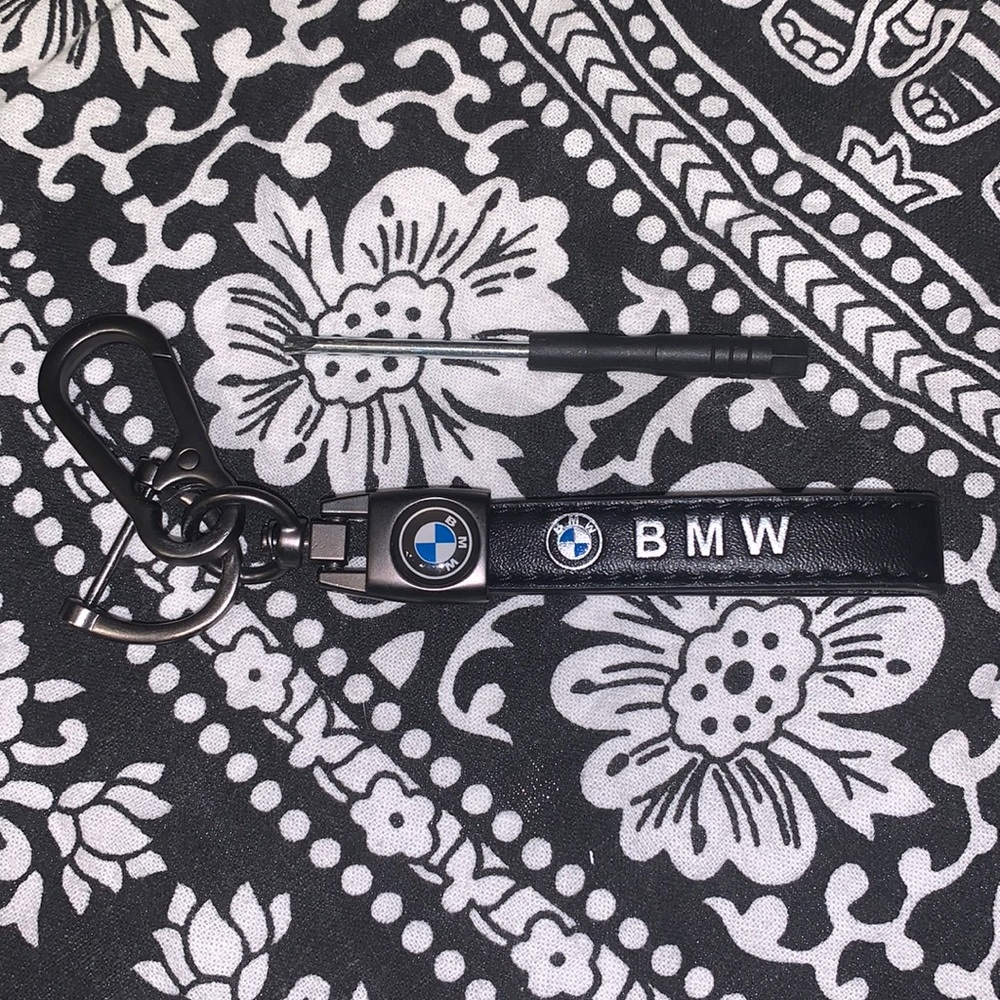 BMW Keychain - Picture 2 of 7
